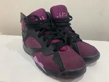 Jordan 7 Retro Bordeaux