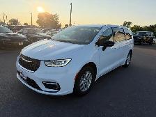 2025 Chrysler PACIFICA - Photo 3