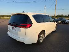 2025 Chrysler PACIFICA - Photo 6