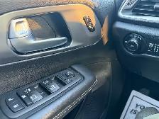 2025 Chrysler PACIFICA - Photo 19