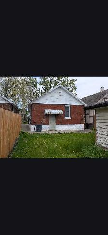 House for rent - Photo 3