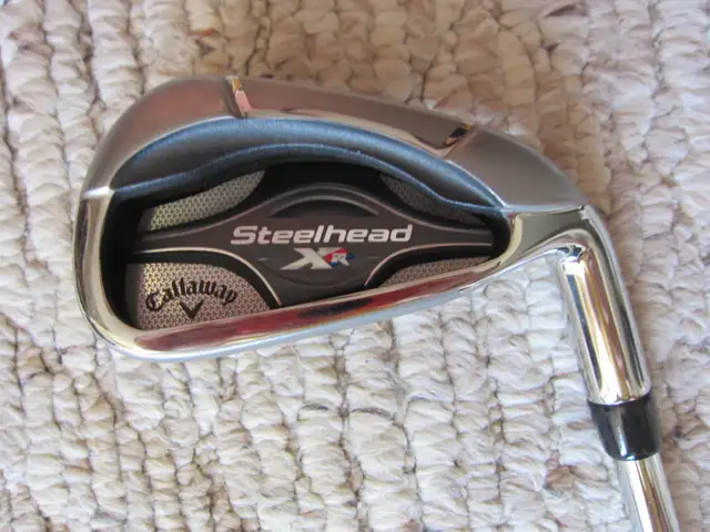 9.5 /10 RH STIFF CALLAWAY IRONS   DRIVER