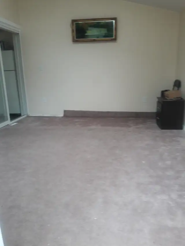 Sharing Room For Rent