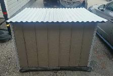 XXL Dog House - Photo 2