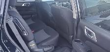 2017 Nissan Pathfinder S - 3.5L, V6, 7 Seats, Heated Seats - Photo 11
