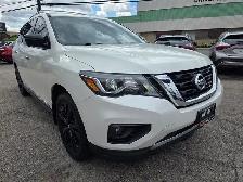 2017 Nissan Pathfinder Platinum 4WD Nav / PanoRoof / Leather / - Photo 10