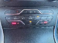 2019 Ford Edge SEL AWD Rear View Camera - Photo 20
