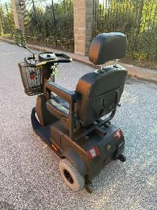 Fortress 1700DT 3-Wheel Scooter - Photo 2