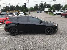 2016 Ford Focus - Photo 5