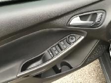 2016 Ford Focus - Photo 17
