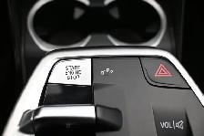 2025 BMW X1 xDrive Premium Drivers Assist Apple CarPlay/Android - Photo 12