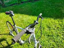 Adult Commuter Bike For Sale - Photo 7