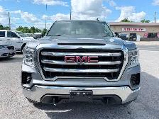 2022 GMC Sierra 1500 - Photo 2