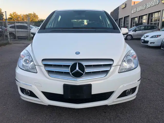 2009 Mercedes-Benz B-Class 4dr HB