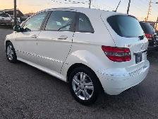 2009 Mercedes-Benz B-Class 4dr HB - Photo 2
