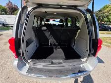 2011 Dodge Grand Caravan 4dr Wgn SXT - Photo 4