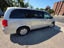 2011 Dodge Grand Caravan 4dr Wgn SXT - Photo 5