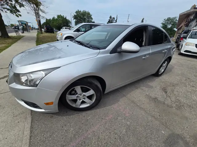 2011 Chevrolet Cruze 4dr Sdn LT Turbo w/1SA