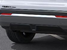 2027 Chevrolet Equinox - Photo 14