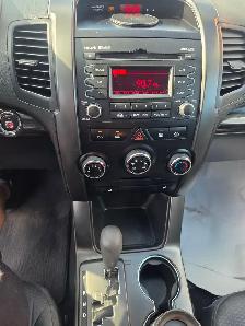 2013 Kia Sorento LX - Photo 9