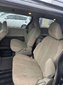 2011 Toyota Sienna LE - Photo 6