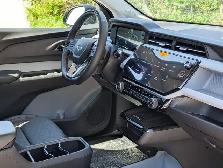 2027 Chevrolet Bolt RS- Wireless Charging - Heated Seats - Photo 16