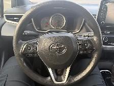 2019 Toyota Corolla Auto Hatchback - Photo 12
