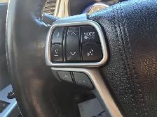 2018 Toyota Highlander AWD XLE, 8 SEATER, NO ACCIDENT - Photo 13