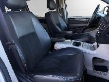 2017 Dodge Grand Caravan SXT PREMIUM PLUS | CLEAN CARFAX | BIG S - Photo 15