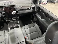 2026 GMC Acadia AT4 - Photo 15