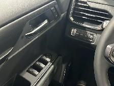 2026 GMC Acadia AT4 - Photo 21