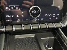 2026 GMC Acadia AT4 - Photo 24