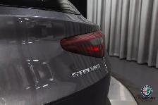 2022 Alfa Romeo Stelvio - Photo 11