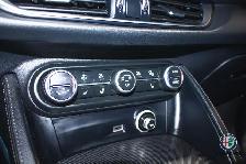 2022 Alfa Romeo Stelvio - Photo 18
