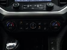 2017 GMC Acadia SLT - Photo 32
