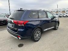 2017 Mitsubishi Outlander SE AWD: Backup Cam7 Passenger Sunroo - Photo 4
