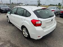 2012 Subaru Impreza 2.0i, HATCH, ONLY 59,000KMS, LOW KMS, AUTO, - Photo 3
