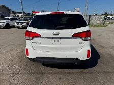 2014 Kia Sorento LX, RUNS GREAT, 4 CYLINDER, ALLOYS, AS IS SPECI - Photo 4
