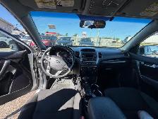 2014 Kia Sorento LX, RUNS GREAT, 4 CYLINDER, ALLOYS, AS IS SPECI - Photo 12