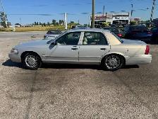 2008 Mercury Grand Marquis LS ULTIMATE, WELL MAINTED, RUNS WELL, - Photo 2