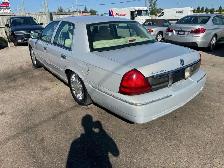 2008 Mercury Grand Marquis LS ULTIMATE, WELL MAINTED, RUNS WELL, - Photo 3