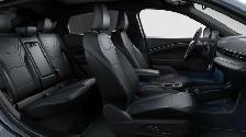 2026 Ford Mustang Mach-E PREMIUM | MOBILE POWER CORD - Photo 8
