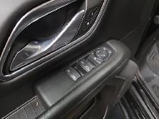 2023 GMC Yukon SLE - Photo 15