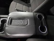 2023 GMC Yukon SLE - Photo 21