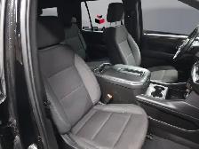 2023 GMC Yukon SLE - Photo 25