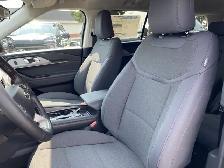 2026 Ford Explorer Active - Photo 7