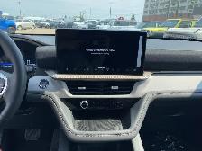 2026 Ford Explorer Active - Photo 14