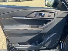 2026 Ford Explorer Tremor - Photo 6