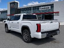 2024 Toyota Tundra Platinum CREW CAB 4X4 PLATINUM TRIM - Photo 23