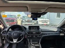 2018 Honda Accord Touring CVT - Photo 15